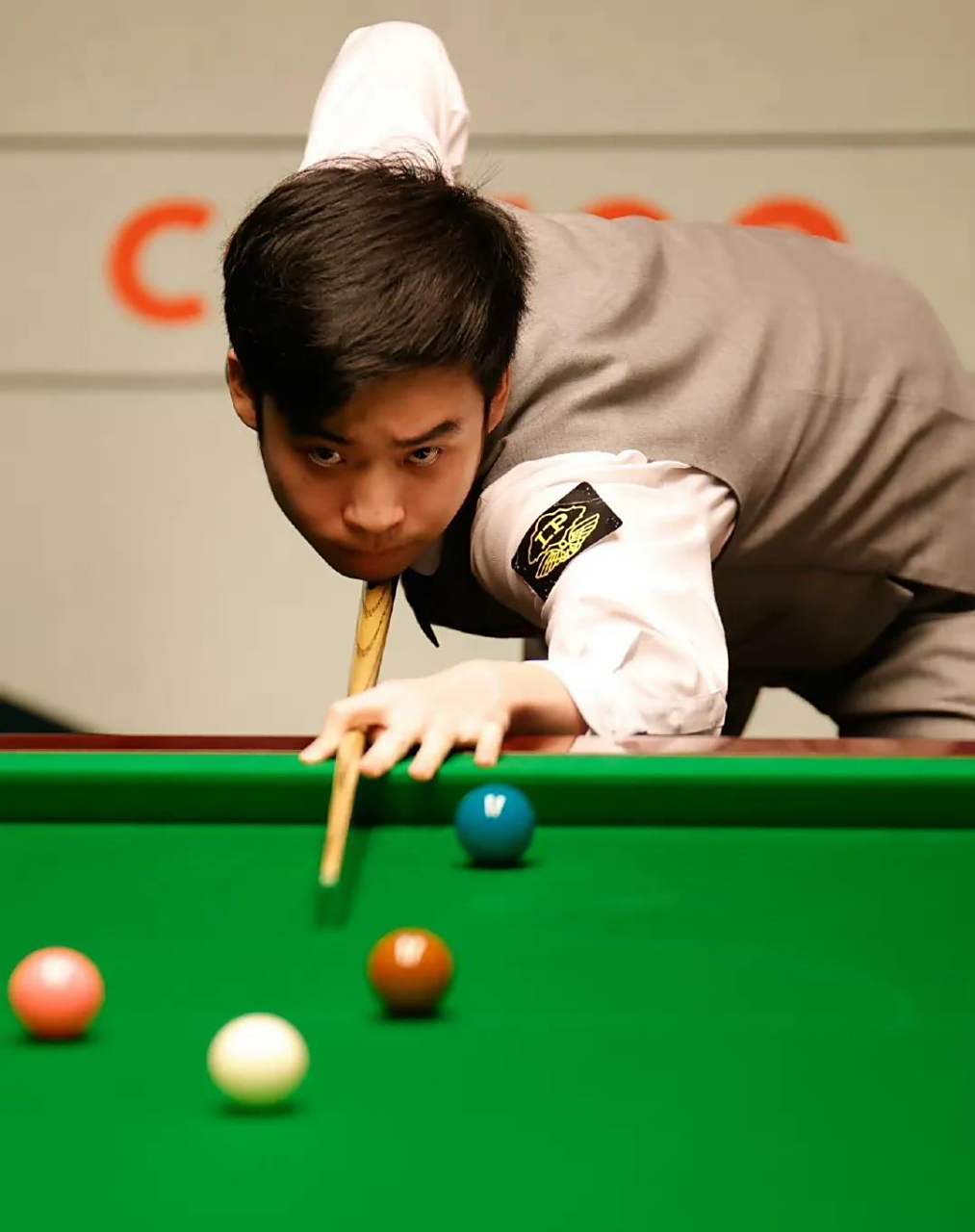 以确保俱乐 以确保俱乐