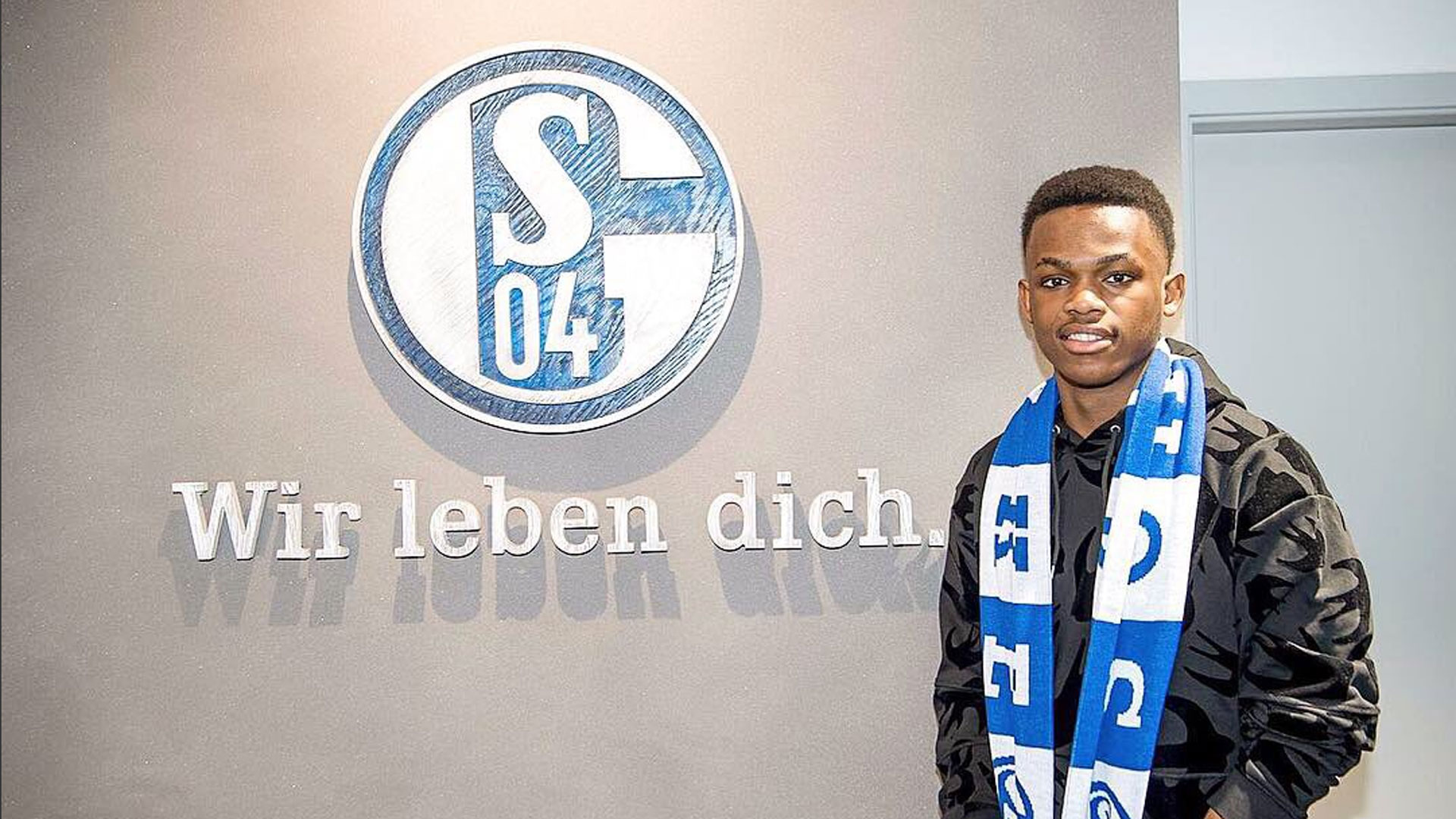 以强悍防守 以强悍防守